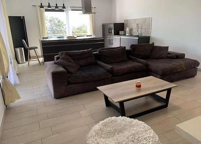 Caminu Di Vecchio***. *